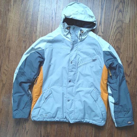 Burton Women's Snowboarding Jacket - Picture 3 of 16